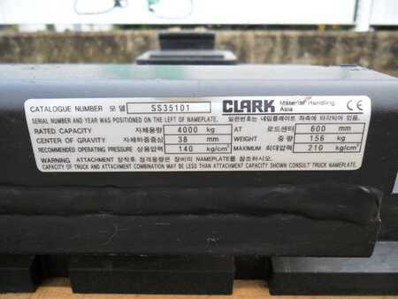 Widły 2020  Clark Seitenschieber FEM3 - 1350mm (8)