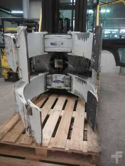 Čelisti na papírové role otočná o 360° 2014  Cascade 72G-RDP-C60X (3)