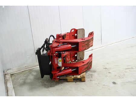 *** Ostatní *** 2019  Bolzoni AR-37RJ-15 (2)