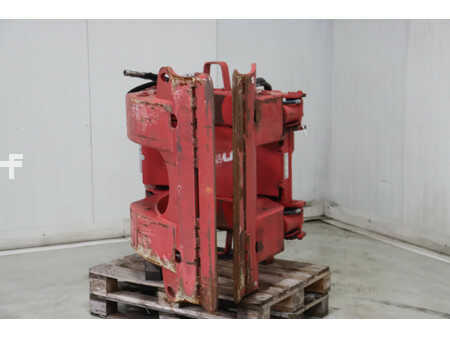 *** Ostatní *** 2013  Bolzoni AR-37RHO-15E (3)