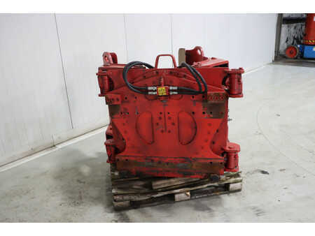 *** Ostatní *** 2019  Bolzoni AR-37RJ-15 (5)