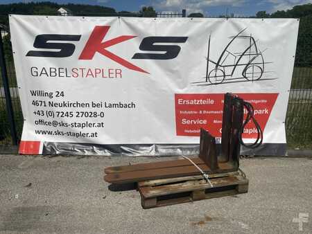 Push-out forks  Kooi RE4_20-10 (1)