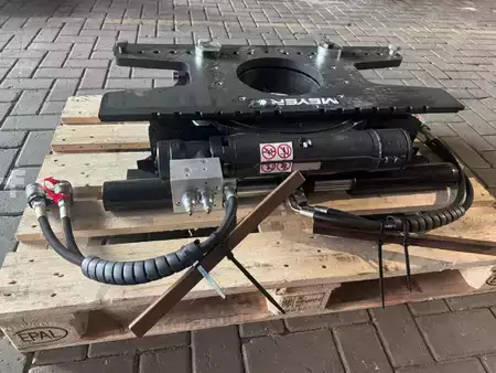 Otočné zařízení  Meyer 5-1602N (2)