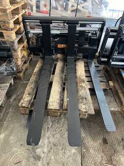 Fork positioners 2017  E-L-M 3HFPF351200 0 (3)