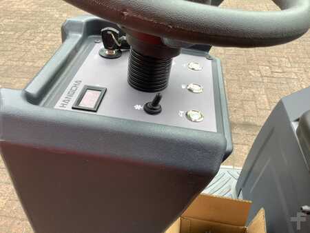 Pedestrian Sweeper 2025  Hangcha B1250-JSSD1250-BC6J (6)