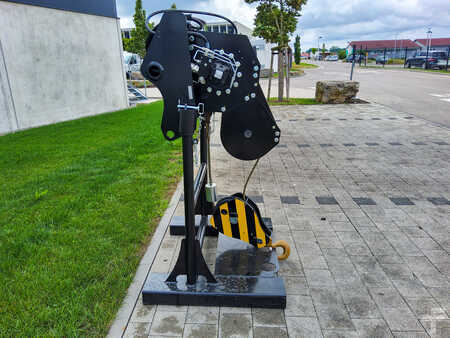 Accesorios 2025  Manitou W6000/32M (4)