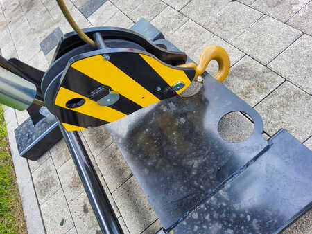 Accesorios 2025  Manitou W6000/32M (5)