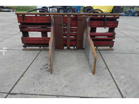 *** Ellers ***  Bolzoni P-1000LSE Bale Clamp (1)
