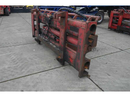 *** Ellers ***  Bolzoni P-1000LSE Bale Clamp (5)