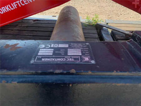 ***outros ***  2011  TEC Container BA149G (3)
