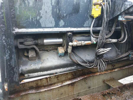 24807_880011064-10.jpg?v=1761538861