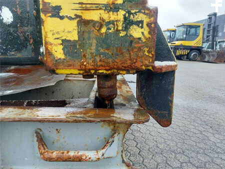 24807_880011064-14.jpg?v=1761538861