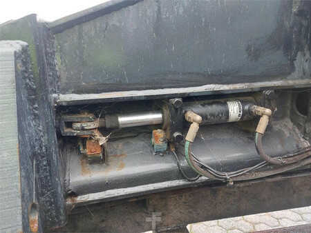 24807_880011064-15.jpg?v=1761538861