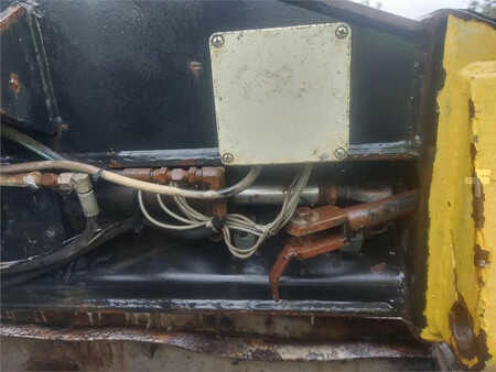 *** Andre enheter *** 1998  Toplift FLT 3240 (11)