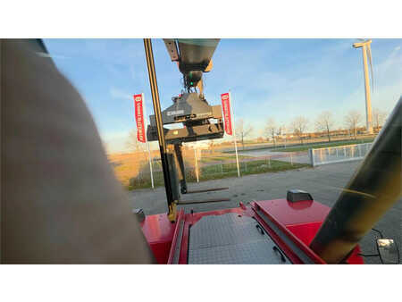 *** Otros *** 2012  Kalmar Foldable Forks Attachment for ISO Spreaders (6)