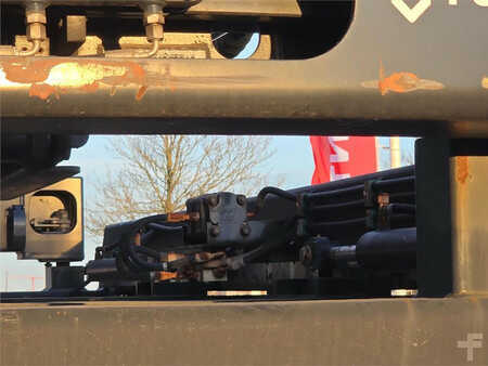 *** Otros *** 2012  Kalmar Foldable Forks Attachment for ISO Spreaders (7)