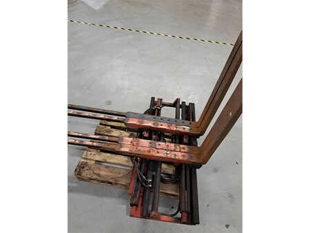 ***outros ***  2011  Kaup 2T429 Double Pallet Handler (5)