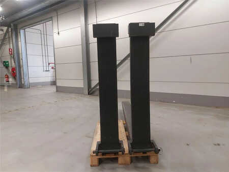 Haarukat - Forks TWS 10t AT.06.0156V7 (7)