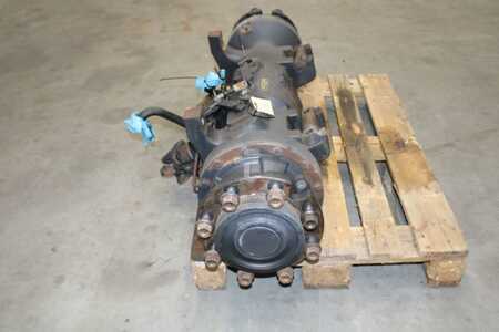 *** Andre enheter *** 2008  Hyster DRIVE AXLE (3)