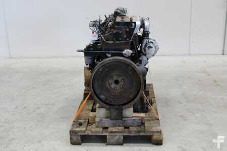 *** Ellers *** 2001  Perkins PERKINS (2)