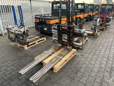 Multi-pallet handler 2/1 profile type  Durwen DPK30C (1)