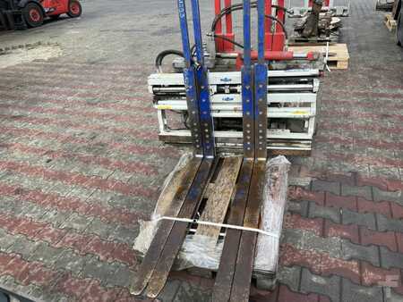 Multi-pallet handler 2/1 profile type  Cascade 25G2-FDS-260 (2)