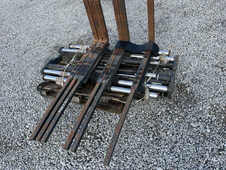 Multi-pallet handlers,  2/1  Meyer 6-5306F (2)