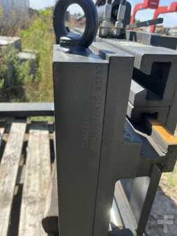 Haarukoiden asetinlaite  Stabau S11-ZVKG-40S-01 (9)