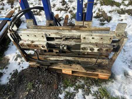 Fourches à palettes doubles  Cascade 25G2 (4)