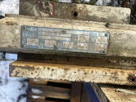 Fourches à palettes doubles  Cascade 25G2 (5)