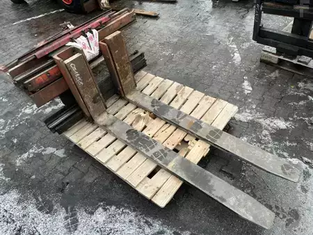 Positionneur de fourches - Bolzoni KB50 (1)