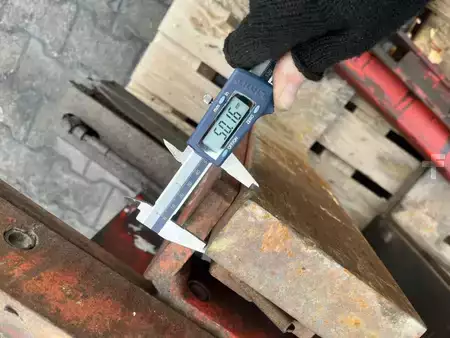 Positionneur de fourches - Bolzoni KB50 (10)