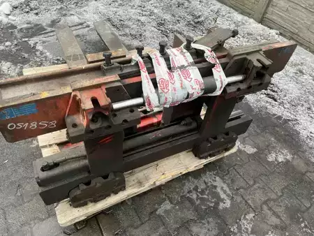 Positionneur de fourches - Bolzoni KB50 (7)