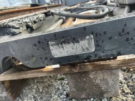 Positionneur de fourches 2019  Kaup 3.5T466BZ (4)