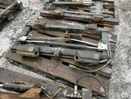 Positionneur de fourches 2012  Durwen SVZ 35 (4)