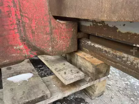 Čelisti na balíky  Durwen PBK80 (9)