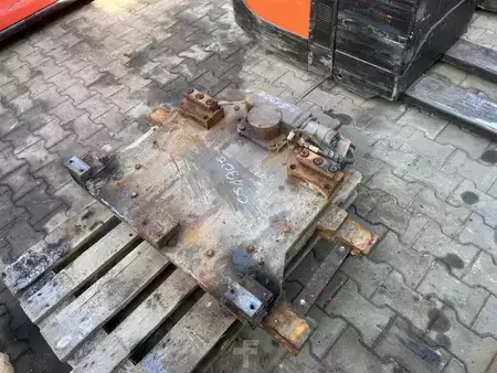 Otočné zařízení  Heli PRC28D (1)