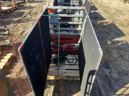 Karton klammer, fast arm 2019  Durwen UKK 25-PSD-E (2)