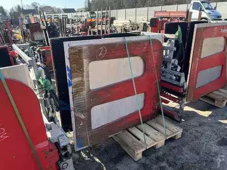 Karton klammer, fast arm 2019  Durwen UKK 25-PSD-E (1)