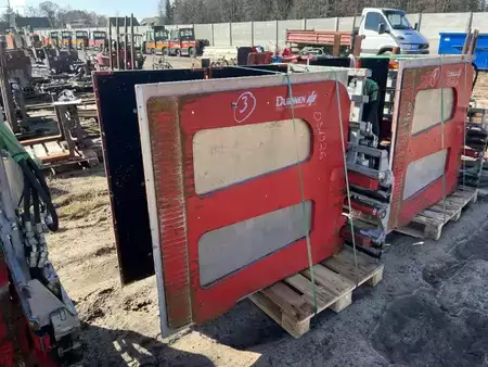 Karton klammer, fast arm 2019  Durwen UKK 25-PSD-E (1)