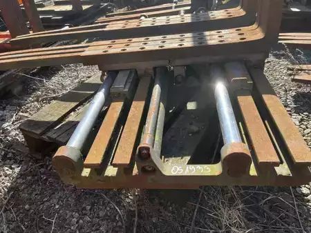 Monihaarukkapihti, 2/1  Kaup 3T429B-1-2-3 (4)