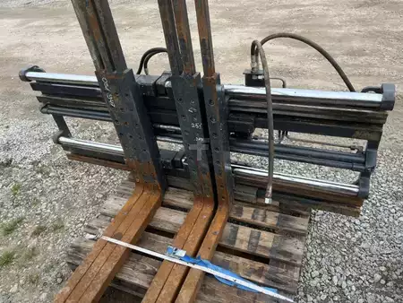 Monihaarukkapihti, 2/1  Kaup 4T429B-1-2-3 (2)