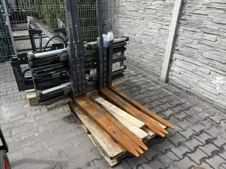 Monihaarukkapihti, 2/1  Kaup 4T429B-1-2-3 (3)