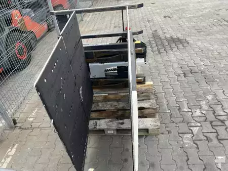 Karton klammer, fast arm 2014  Cascade 12G35089 R1 (2)