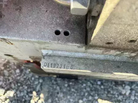 Pinces à carton, bras fix 2019  Durwen UKK 25-PSD-E (6)