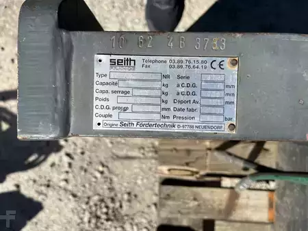 Čelisti na karton, pevné rameno  Seith  10.62.4B (5)