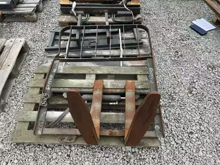 Tabliers à déplacement latéral 2016  Cascade 55F-SSS-A1105 (2)
