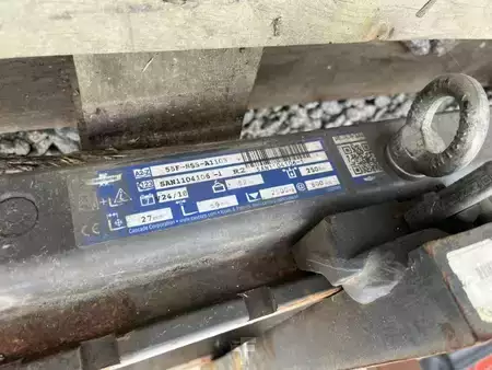 Tabliers à déplacement latéral 2016  Cascade 55F-SSS-A1105 (4)