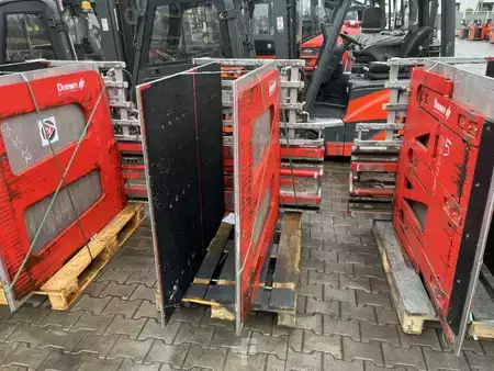Čelisti na karton, pevné rameno  Durwen UKK 25-PSD-E (2)