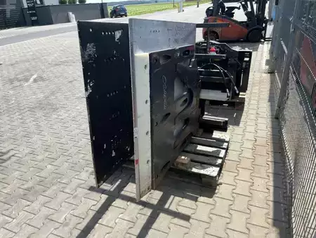 Čelisti na karton, pevné rameno  Cascade 12G35089R0 (1)